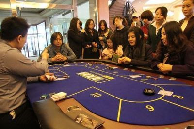 いかに徳州市のポーカー ゲームが熱いか