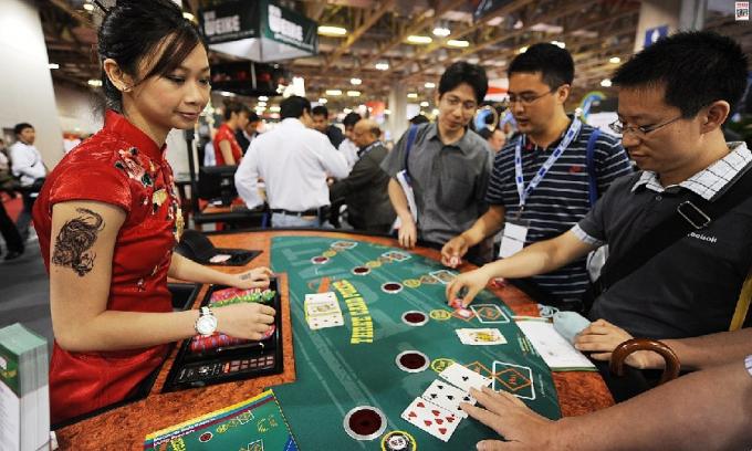 いかに徳州市のポーカー ゲームが熱いか