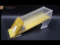 テキサスの火かき棒のバカラは金8のデッキの火かき棒のカジノのテーブルのディーラーを受け入れる注文を磨いた