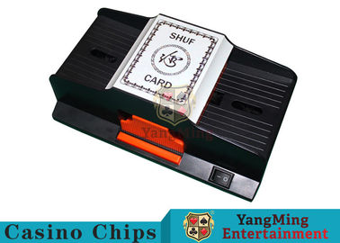 購入 1 - 広いプラスチック火かき棒カードのために適している2つのデッキのトランプのShuffler オンライン製造