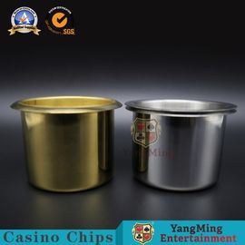 購入 賭けるテーブルの金属の灰皿の金の銀のカラー テーブルの付属品はカバーが付いているコップに水をまく オンライン製造