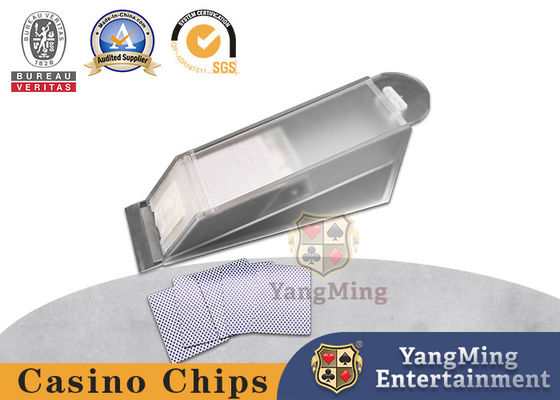 半透明な8つのデッキによって曇らされるアクリルの火かき棒のテーブル カード ディーラーの靴